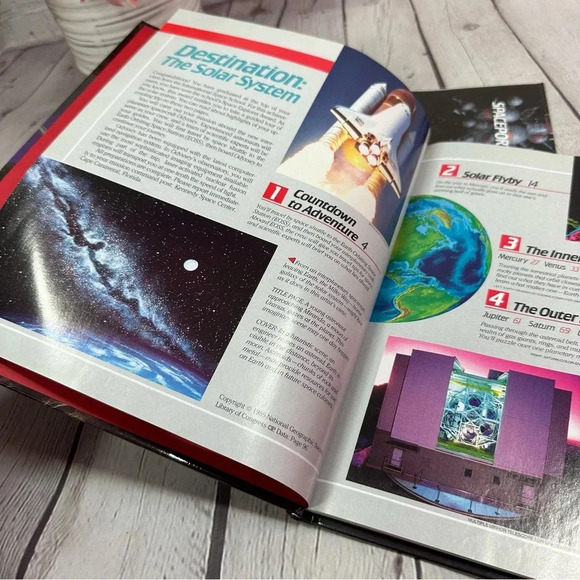 vintage children's exploring your solar system book national geographic 1989 - Picture 4 of 5